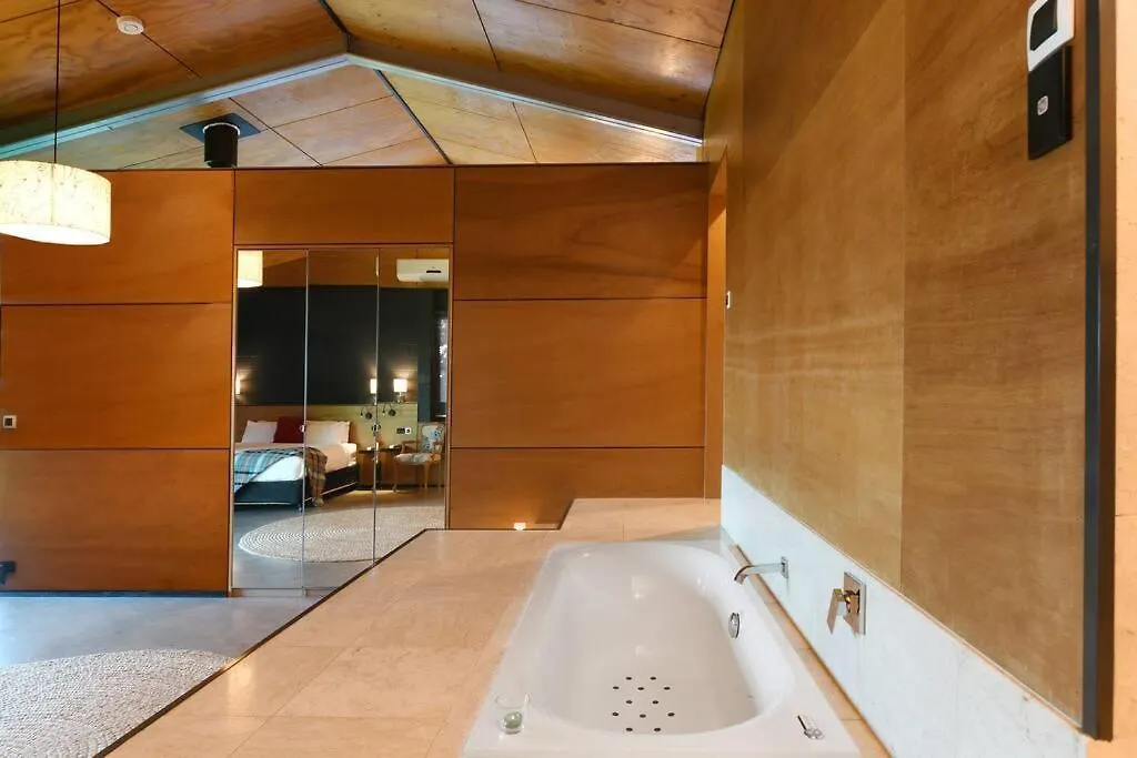 Upper House Villa Maleny Australia